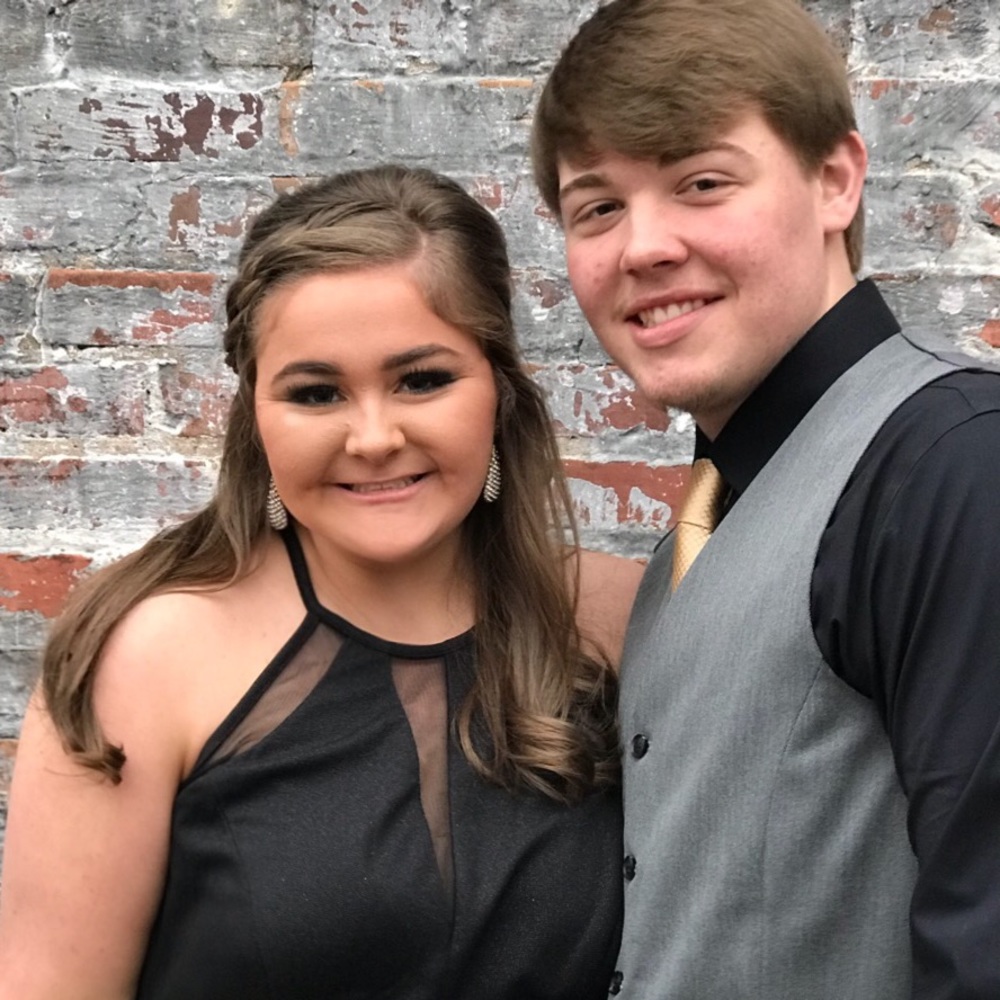 Meet your Posher, Abigail